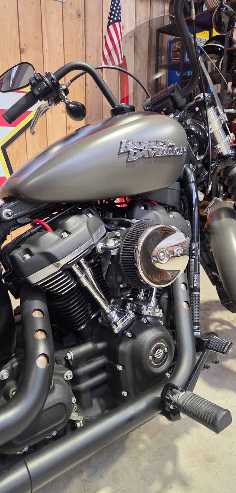 STREET BOB – Image 6
