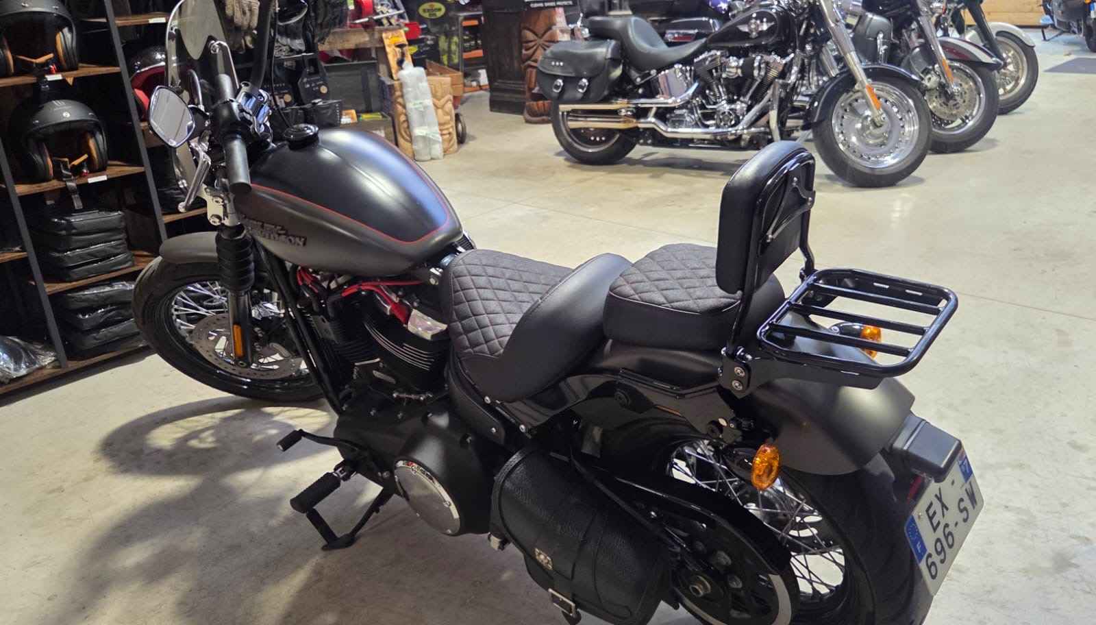 STREET BOB – Image 13