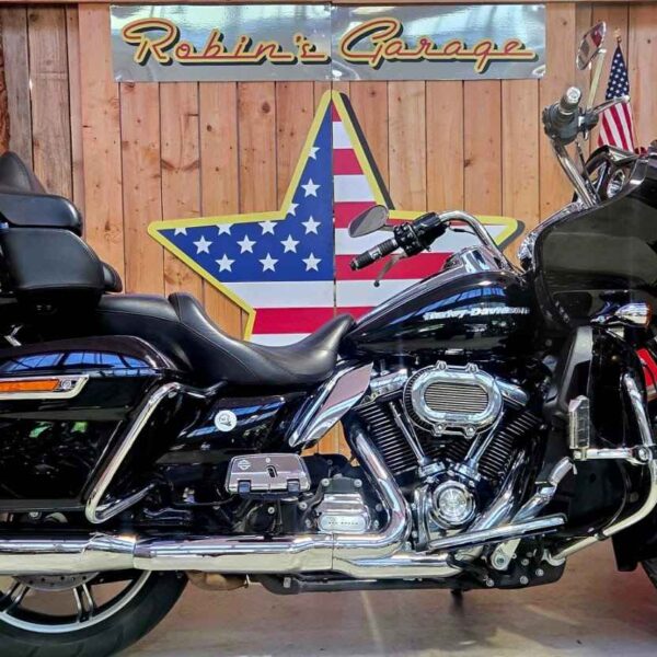 ROAD GLIDE